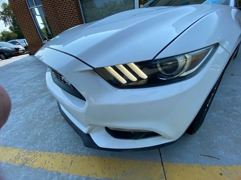 Used 2016 Ford Mustang Premium RWD image 30