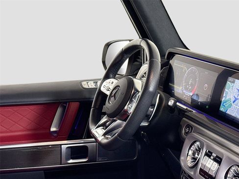 Used 2024 Mercedes-Benz G 63 AMG 4MATIC image 35
