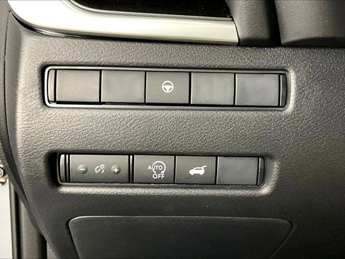 New 2026 Nissan Rogue SV AWD/4WD image 26
