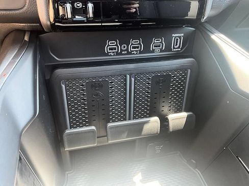New 2026 RAM 1500 Laramie w/ Night Edition AWD/4WD image 28