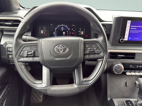 Used 2024 Toyota Tacoma SR AWD/4WD image 23
