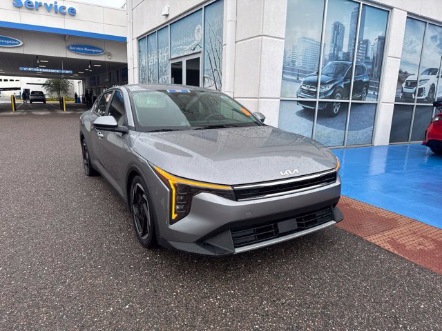 Used 2025 Kia K4 EX FWD image 3