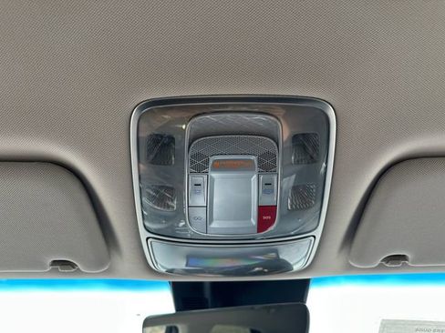 Used 2024 Genesis GV70 2.5T image 27