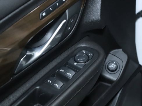 Used 2020 GMC Terrain Denali w/ Denali Premium Package image 17