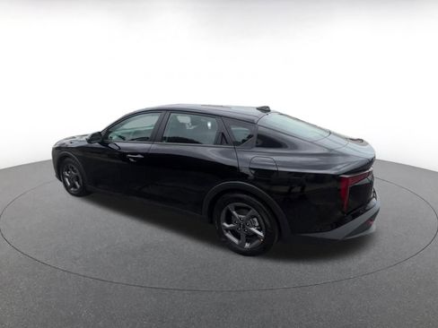 Used 2025 Kia K4 FWD image 8