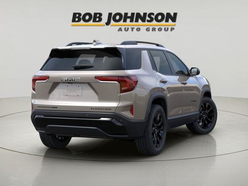 New 2026 GMC Terrain Elevation w/ Elevation Premium Package AWD/4WD image 4