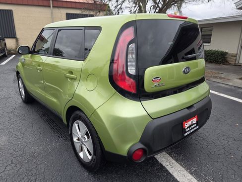 Used 2016 Kia Soul image 3