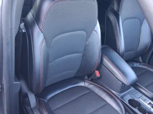 Used 2025 Ford Escape ST-Line Select AWD/4WD image 33