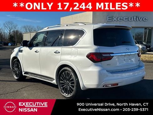 Used 2024 INFINITI QX80 Sensory w/ Cargo Package image 4
