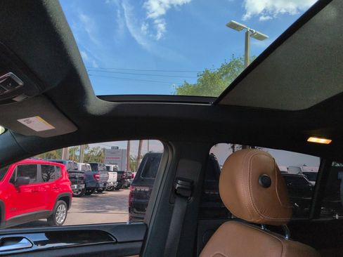 Used 2017 Mercedes-Benz GLE 43 AMG 4MATIC Coupe image 21