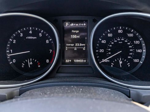 Used 2018 Hyundai Santa Fe Limited image 13