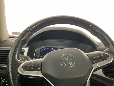 Used 2021 Volkswagen Atlas SEL Premium AWD/4WD image 25