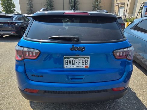 Used 2019 Jeep Compass Latitude AWD/4WD image 14
