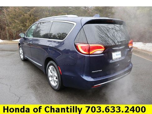 Used 2019 Chrysler Pacifica Limited w/ Advanced Safetytec Group image 5