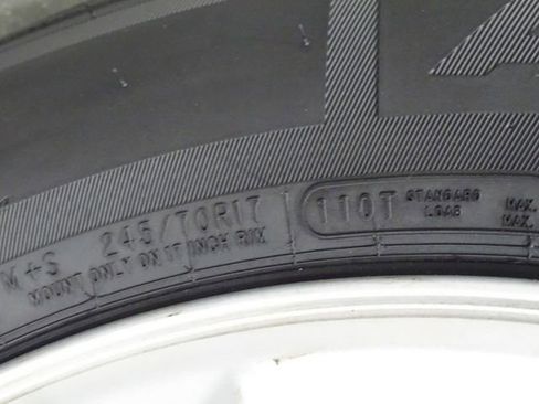 Used 2023 Ford F150 XLT image 41