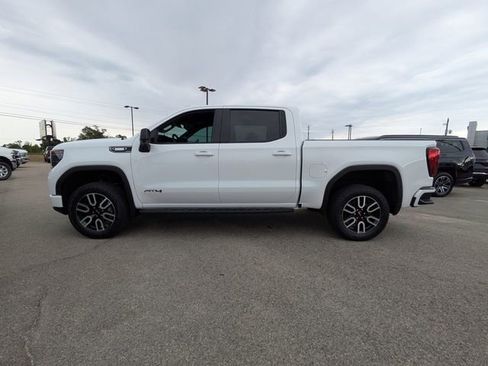 Used 2025 GMC Sierra 1500 AT4 AWD/4WD image 8
