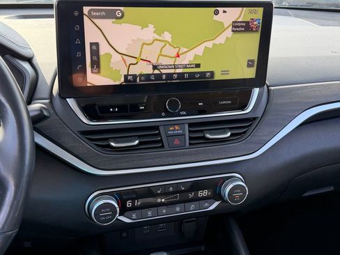 Used 2023 Nissan Altima 2.5 SL image 16