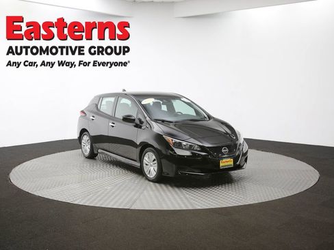 Used 2024 Nissan Leaf S image 47