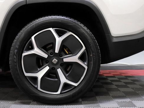 Used 2023 Rivian R1S Adventure Quad AWD/4WD image 86