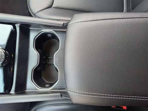 New 2025 Jeep Grand Cherokee L Limited w/ Trailer Tow Package image 21