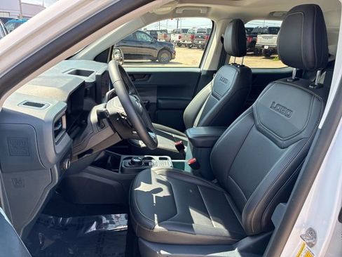 Used 2025 Ford Maverick Lobo AWD/4WD image 15