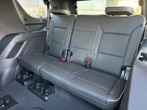 New 2026 GMC Yukon Elevation w/ Elevation Premium Package AWD/4WD image 25