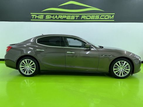Used 2015 Maserati Ghibli RWD image 11