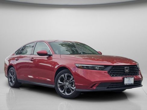 Certified 2023 Honda Accord EX image 2