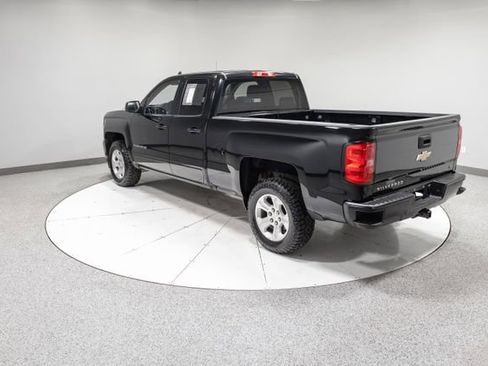 Used 2018 Chevrolet Silverado 1500 LT w/ All Star Edition AWD/4WD image 30