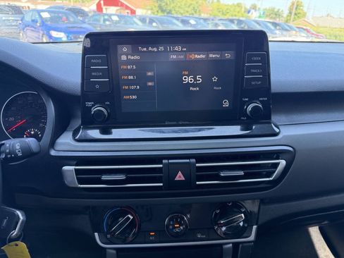Used 2021 Kia Seltos LX AWD/4WD image 23