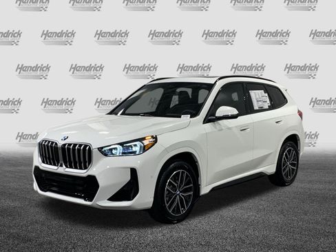 New 2026 BMW X1 xDrive28i w/ Technology Package image 3