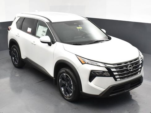 New 2026 Nissan Rogue SV image 22