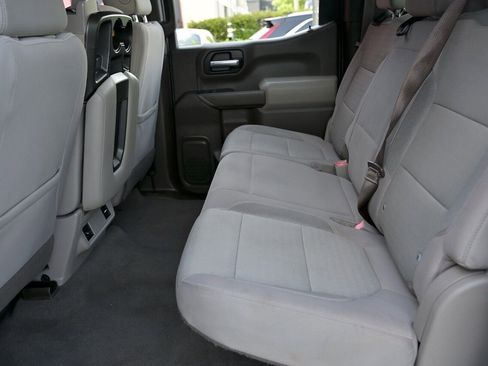 Used 2020 Chevrolet Silverado 1500 LT image 10