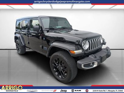 Used 2025 Jeep Wrangler Unlimited Sahara w/ Safety Group