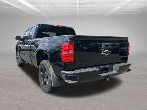 Used 2019 Chevrolet Silverado 1500 LT w/ All Star Edition AWD/4WD image 6