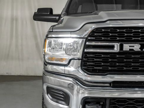 Used 2022 RAM 2500 Big Horn AWD/4WD image 38
