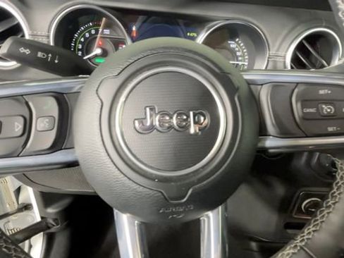 Used 2023 Jeep Wrangler Unlimited Sahara w/ Cold Weather Group AWD/4WD image 24
