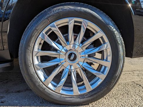 Used 2022 Cadillac Escalade Premium Luxury image 48