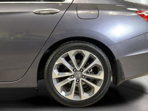 Used 2015 Honda Accord Sport image 37