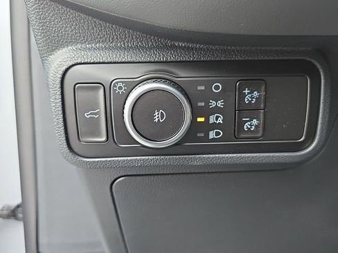 New 2026 Ford Explorer Active w/ Active Comfort Package image 18