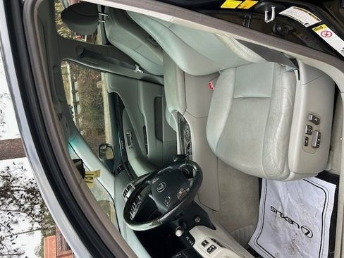 Used 2011 Lexus LS 460 image 6