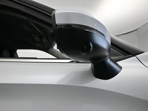 Used 2023 Mitsubishi Outlander SE image 52