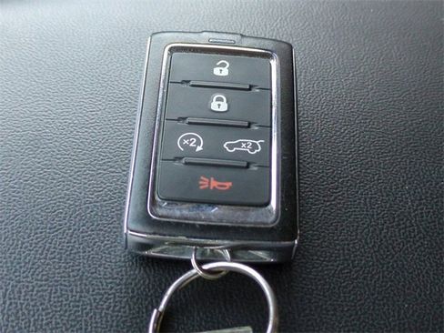 Used 2024 Jeep Grand Cherokee Altitude image 29