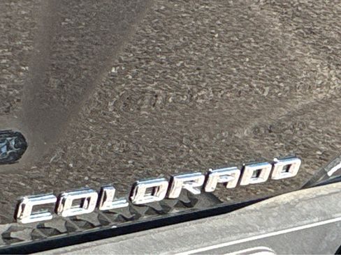 Used 2025 Chevrolet Colorado LT image 22