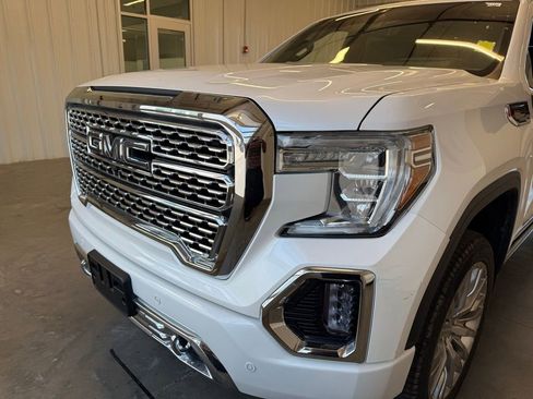 Used 2019 GMC Sierra 1500 Denali w/ Denali Ultimate Package image 12