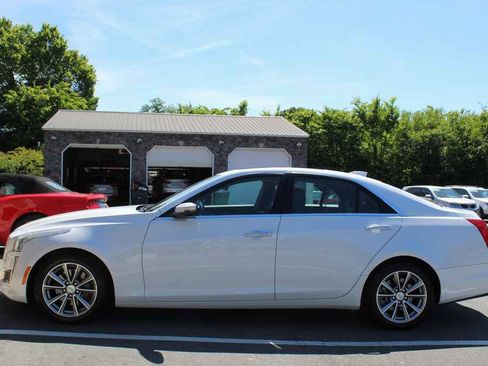 Used 2019 Cadillac CTS Luxury RWD image 10