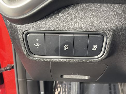 Certified 2021 Kia Soul LX FWD image 26