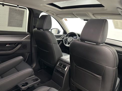 Certified 2024 MAZDA CX-90 Plug-In Hybrid w/ Preferred AWD/4WD image 25