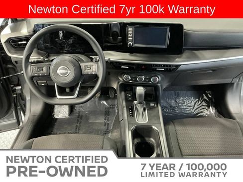 Used 2025 Nissan Kicks S FWD image 7