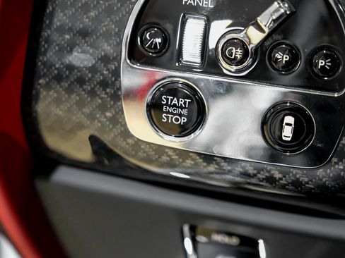 Used 2023 Rolls-Royce Cullinan Black Badge image 19